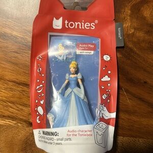 Tonies Cinderella from Disney, Audio Play Figurine for Portable Speaker